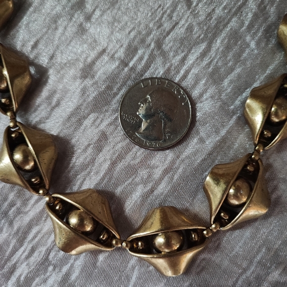 J Crew Pea in a Pod Fortune Cookie Oxidized Brass Metal Necklace Signed - Picture 7 of 14